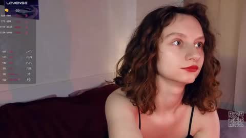 Snapshot of mia_frizz chatting on 02.27.25 Mia online show from 02.27.25