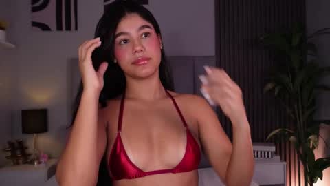 Mia  online show from 03.30.26