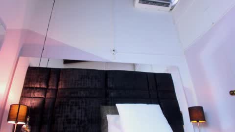 MIA online show from 02.04.25