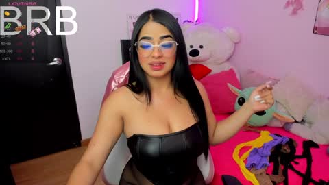 Snapshot of mia_j51 chatting on 12.27.24 Mia J Abbey online show from 12.27.24