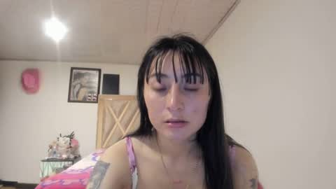 mia kaneee online show from 10.19.25