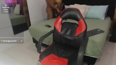 Mia online show from 02.20.26