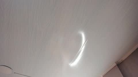 Mia online show from 10.29.25