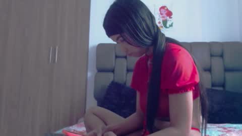 Snapshot of mia_kleim1 chatting on 02.04.26 mia_kleim1 online show from 02.04.26