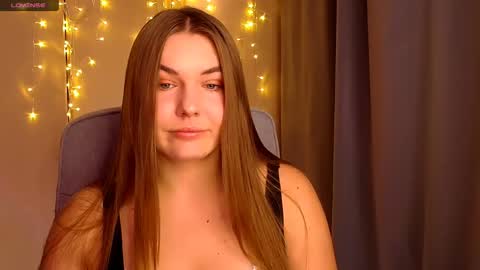 Snapshot of mia_lemm chatting on 09.16.25 mia_lemm online show from 09.16.25