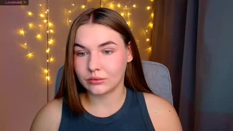 Snapshot of mia_lemm chatting on 09.25.25 mia_lemm online show from 09.25.25