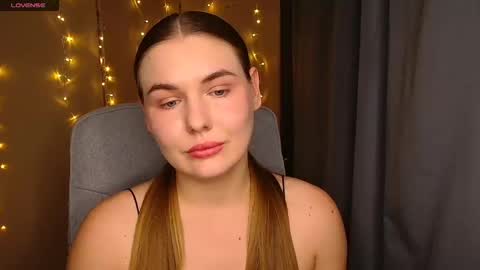 Snapshot of mia_lemm chatting on 10.09.25 mia_lemm online show from 10.09.25