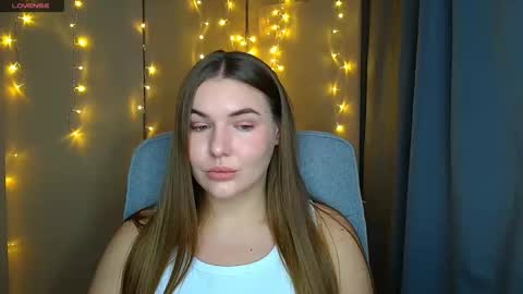 Snapshot of mia_lemm chatting on 10.15.25 mia_lemm online show from 10.15.25
