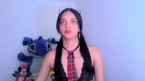 Snapshot of mia_lucy_21 chatting on 03.25.26 mia lucy 21 online show from 03.25.26