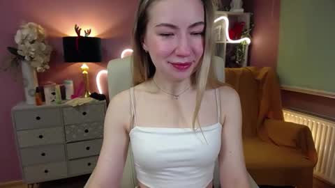 Mia online show from 01.05.25