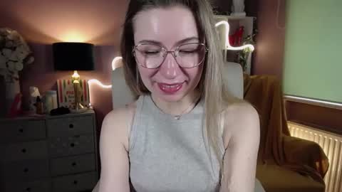 Mia online show from 02.03.25