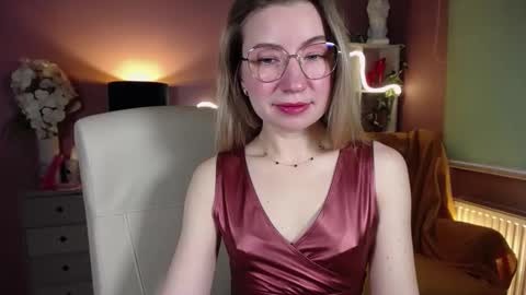 Mia online show from 02.07.25