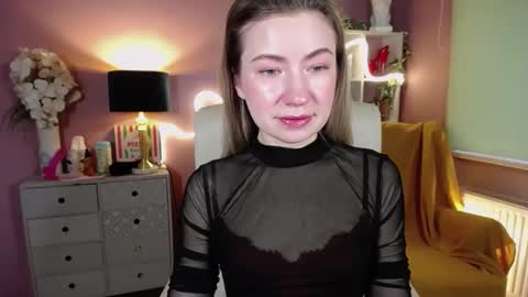 Mia online show from 02.08.25