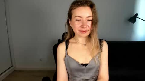 Snapshot of mia_luxx92 chatting on 02.20.26 Mia online show from 02.20.26