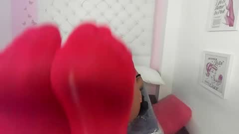 Snapshot of mia_miller001 chatting on 04.18.26 MiaMiller online show from 04.18.26