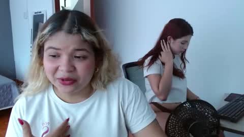   online show from 12.04.25