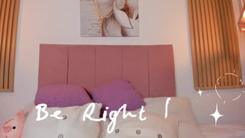 Mia Nevaeh - follow me online show from 02.10.25