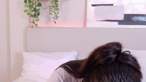 Snapshot of mia_oconner chatting on 01.30.25 mia_oconner online show from 01.30.25