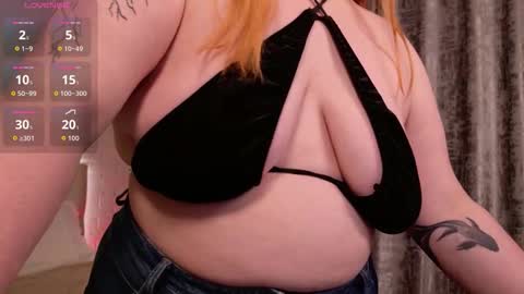 Sweet Mia online show from 03.24.26