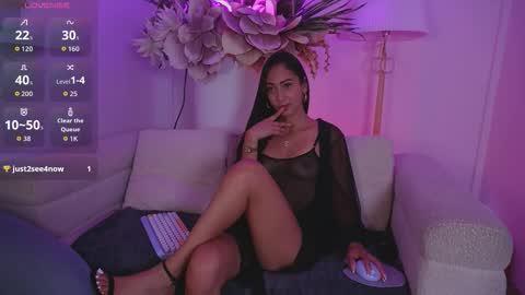 Mia online show from 03.11.26