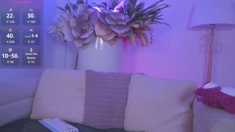 Mia online show from 04.05.26