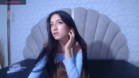 mia_prince_ online show from 01.08.26