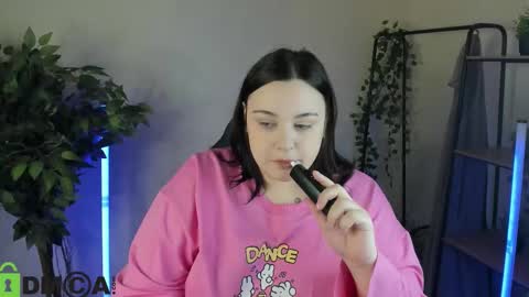 Snapshot of mia_r0ss chatting on 02.16.26 Mia online show from 02.16.26