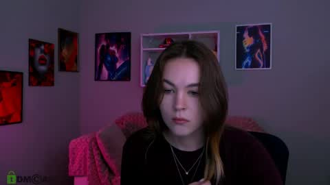 mia online show from 04.18.26