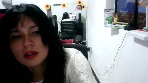 mia_robeerts online show from 03.05.26