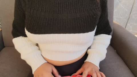 Snapshot of mia_roux13 chatting on 12.29.24 Mia Roux online show from 12.29.24