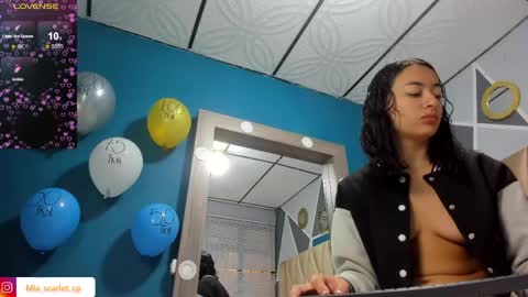 Snapshot of mia_scarlet69 chatting on 05.06.26 MIA HOT online show from 05.06.26