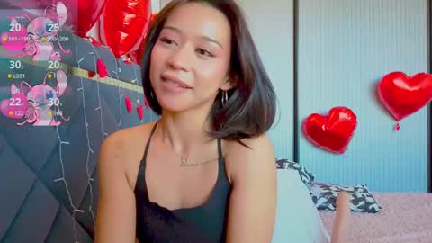 Snapshot of mia_sirenia chatting on 02.21.25 Mia online show from 02.21.25