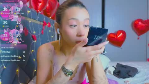 Snapshot of mia_sirenia chatting on 02.24.25 Mia online show from 02.24.25