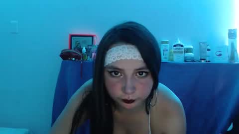 Snapshot of mia_smithl chatting on 02.05.25 mia_smithl online show from 02.05.25