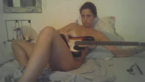Snapshot of mia_solis_86 chatting on 04.09.26 Mia online show from 04.09.26