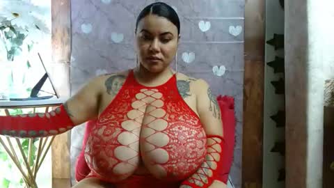 Snapshot of mia_squirt_big chatting on 02.15.26 Mia squirt big INDEPENDENT MODEL...ONLYFANS online show from 02.15.26