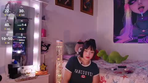 Mia  online show from 04.14.26