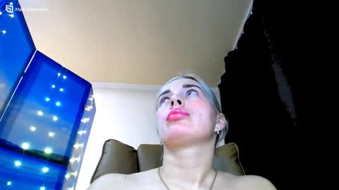 Mia. online show from 01.19.25