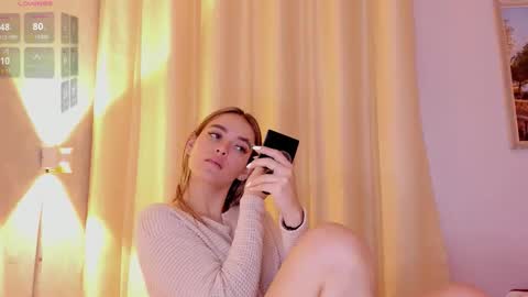 Mia White  online show from 01.14.26