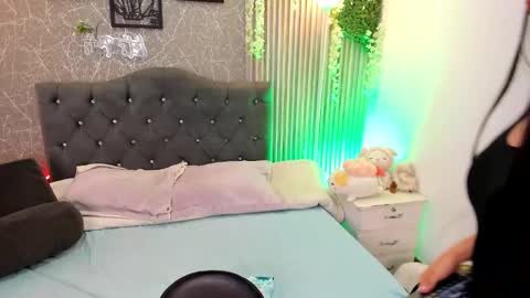 Snapshot of miaa_013 chatting on 03.20.26 baby miaa online show from 03.20.26