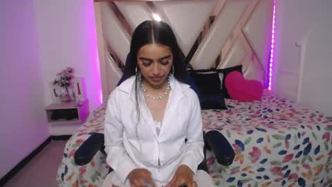 Snapshot of miaa_ferrari1 chatting on 04.25.26 MIA online show from 04.25.26