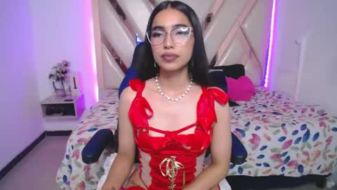Snapshot of miaa_ferrari1 chatting on 05.03.26 MIA online show from 05.03.26
