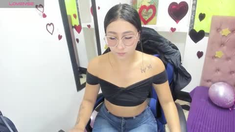 Snapshot of miaa_scott chatting on 03.07.26 online show from 03.07.26