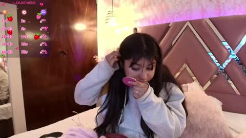 Snapshot of miaa_smiith1 chatting on 01.31.25 miaa_smiith1 online show from 01.31.25