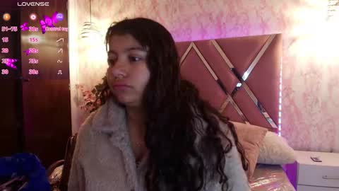 Snapshot of miaa_smiith1 chatting on 03.10.25 miaa_smiith1 online show from 03.10.25