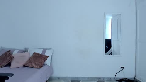 Snapshot of miaa_z chatting on 01.23.25 Miaa online show from 01.23.25