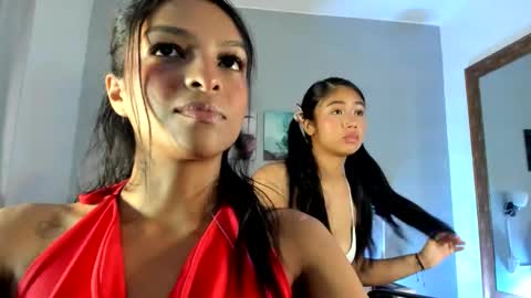 Snapshot of miaa_z chatting on 09.13.25 Miaa online show from 09.13.25