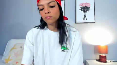 Snapshot of miaa_z chatting on 07.18.26 Miaa online show from 07.18.26