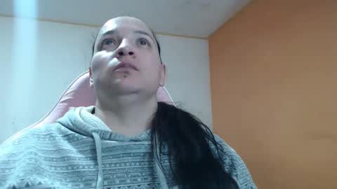 Snapshot of miaabrownn chatting on 02.04.26 MIA online show from 02.04.26