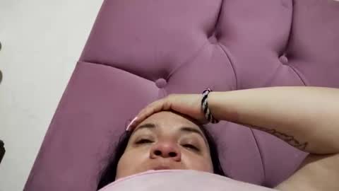 Snapshot of miaabrownn chatting on 02.10.26 MIA online show from 02.10.26